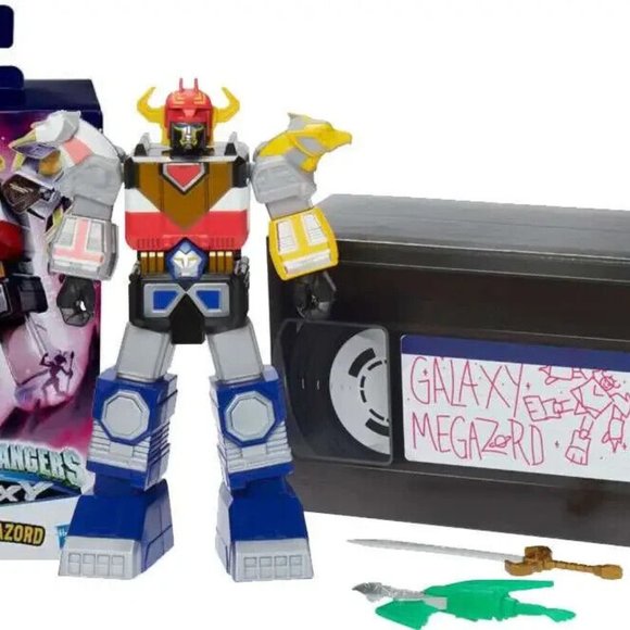 Hasbro The Mighty Morphin Power Rangers Action Figure - Galaxy Megazord - Picture 3 of 3